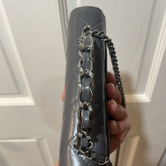 Chanel grey WOC with handle - Picture 6 of 15